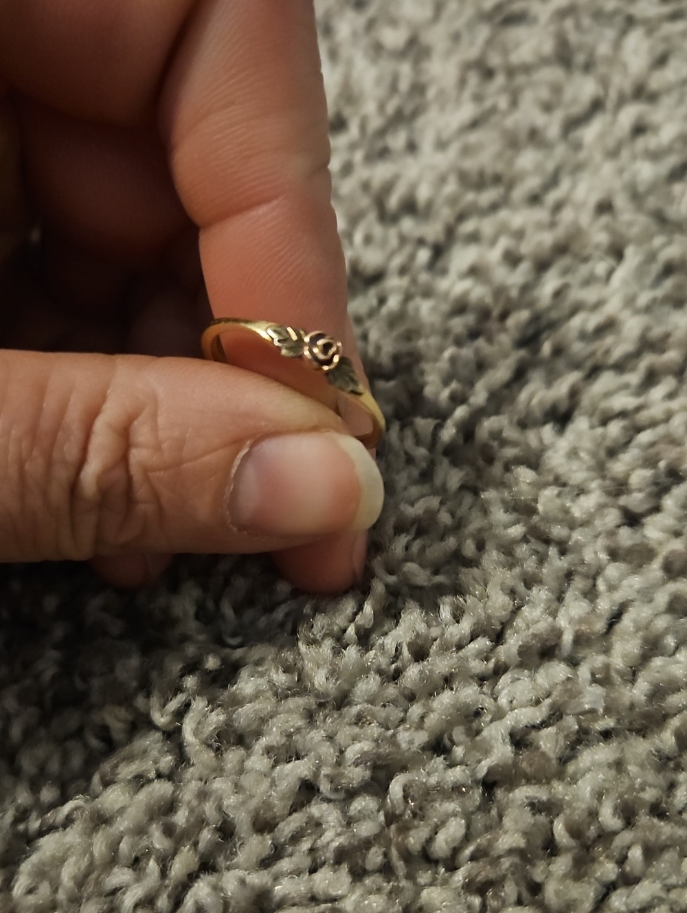Gold Rose Accent Women’s Ring